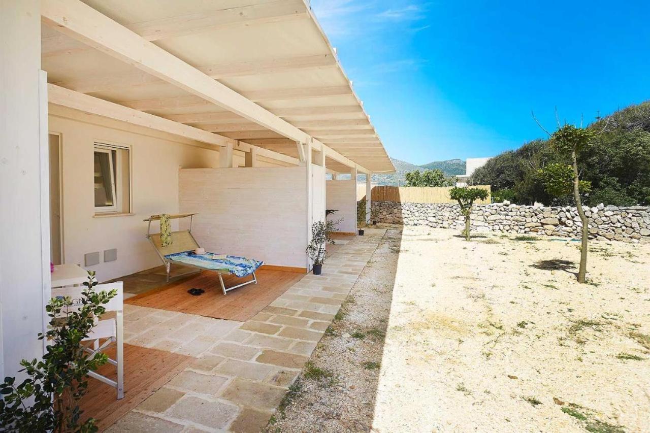Bed and Breakfast Stabilimento Lido Burrone à Favignana Extérieur photo
